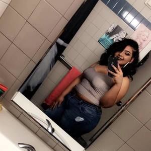 Meet your Posher, Alexus